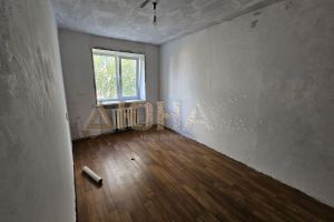 Продам квартиру 2-х комнатную с общей площадью 42м2, 5/5 эт., на улице Боровая, г. Кострома, Костромская обл., Россия, агентство Дюна