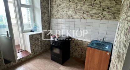 Продам квартиру 1 комнатную с общей площадью 27.9м2, 3/4 эт., на улице 3-я пятилетка, г. Наволоки, Ивановская обл., Россия, агентство Вектор. Фотография №1