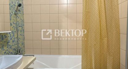 Купить квартиру 2-х комнатную, 67 кв. м., Россия, г. Кострома. Фотография №9