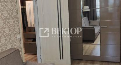 Продам квартиру 2-х комнатную с общей площадью 44.9м2, 3/5 эт., на улице Юности, Ленинский район, г. Ярославль, Ярославская обл., Россия, агентство Вектор. Фотография №1