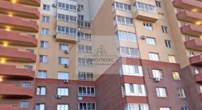 Продам квартиру с общей площадью 28.8м2, 7/26 эт., на улице Университетская Набережная, г. Челябинск, Челябинская обл., Россия, агентство РиоЛюкс. Фотография №1