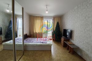 Продам квартиру 1 комнатную с общей площадью 42.1м2, 10/17 эт., на улице Мкр рождественский, г. Иваново, Ивановская обл., Россия, агентство АН Радуга