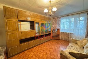 Продам квартиру 3-х комнатную с общей площадью 65м2, 1/2 эт., на улице Садовая, г. Ново-талицы, Ивановская обл., Россия, агентство АН Радуга