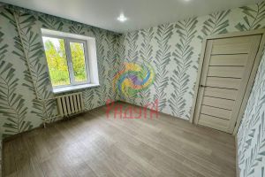 Продам квартиру 3-х комнатную с общей площадью 65м2, 2/5 эт., на улице Ленинградская, г. Вичуга, Ивановская обл., Россия, агентство АН Радуга