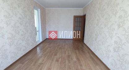 Купить 1 комнатную квартиру на улице Богдана хмельницкого г. Алушта . Фотография №4