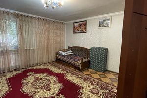 Сдам квартиру 1 комнатную с общей площадью 27м2, 1/5 эт., на улице Джамалутдина атаева ул  6 к, Кировский район, г. Махачкала, Дагестан респ., Россия, агентство Интернет-партнер