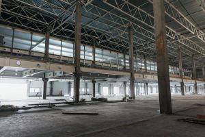 Сдам производственно-складское помещение с общей площадью 1000м2, на улице 5-я ферма, г. Фролы, Пермский край, Россия, агентство JCat