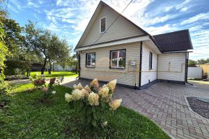 Продам дом 4-х комнатный с общей площадью 97.2м2, на улице Центральная, г. Посёлок ный, Ленинградская обл., Россия, агентство Адресат