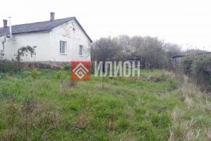 Продам квартиру 3-х комнатную с общей площадью 48.9м2, 1/1 эт., на улице Зелёная, г. Синапное, Крым авт. респ., Россия, агентство Илион