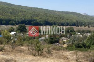 Продам земельный участок, на улице Зелёная, г. Синапное, Крым авт. респ., Россия, агентство Илион