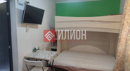 Купить квартиру 1 комнатную, 14.5 кв. м. Фотография №1 Продам квартиру 1 комнатную с общей площадью 14.5м2, 1/4 эт., на улице Качинское шоссе, г. Орловка, Крым авт. респ., Россия, агентство Илион. Фотография №1