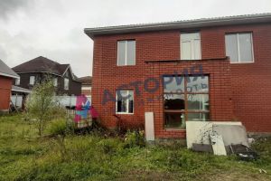 Продам коттедж/дачу 6-ти комнатную с общей площадью 200м2, на улице 2-й малевский проезд, Центральный район, г. Малевка, Тульская обл., Россия, агентство АН Астория Продам коттедж/дачу 6-ти комнатную с общей площадью 200м2, на улице 2-й малевский проезд, Центральный район, г. Малевка, Тульская обл., Россия, агентство АН Астория