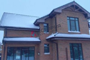 Продам дом 8-ти комнатный с общей площадью 230м2, на улице Солнечный мкр центральный проезд, г. Хопилово, Тульская обл., Россия, агентство АН Астория Продам дом 8-ти комнатный с общей площадью 230м2, на улице Солнечный мкр центральный проезд, г. Хопилово, Тульская обл., Россия, агентство АН Астория