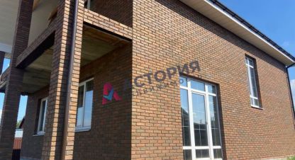 Продам дом 4-х комнатный с общей площадью 150м2, на улице Восточный мкр, г. Хопилово, Тульская обл., Россия, агентство АН Астория. Фотография №1