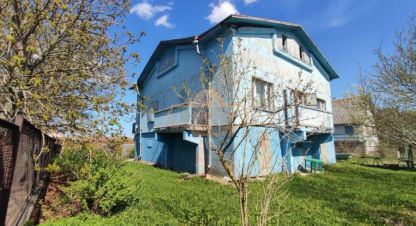 Продам дом 100-ти комнатный с общей площадью 96.5м2, на улице Садовая, г. Д яльгелево, Ленинградская обл., Россия, агентство Адресат. Фотография №1