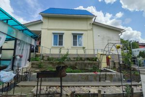 Продам коттедж/дачу 5-ти комнатную с общей площадью 70м2, на улице Солнечная, г. Куток, Краснодарский край, Россия, агентство Интернет-партнер