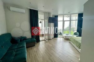 Продам квартиру 1 комнатную с общей площадью 45м2, 4/7 эт., на улице Качинское шоссе, г. Орловка, Крым авт. респ., Россия, агентство Илион