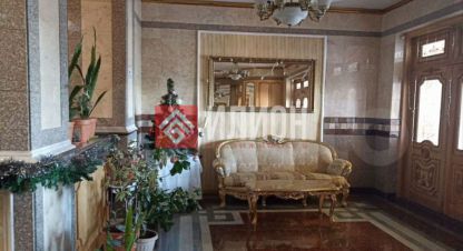 Продам квартиру 1 комнатную с общей площадью 31.5м2, 8/9 эт., на улице Набережная, г. Алушта , Крым авт. респ., Россия, агентство Илион. Фотография №1