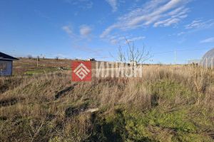 Продам земельный участок, на улице Прудовая, г. Демьяновка, Крым авт. респ., Россия, агентство Илион