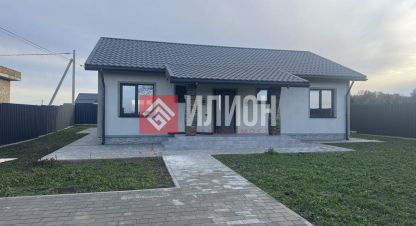 Продам дом 3-х комнатный с общей площадью 112м2, г. Урожайное, Крым авт. респ., Россия, агентство Илион. Фотография №1