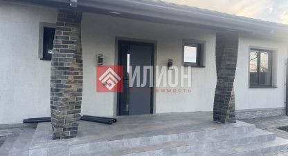 Купить 3-х комнатную дом в г. Урожайное. Фотография №2