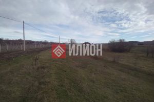 Продам земельный участок, на улице Прудовая, г. Демьяновка, Крым авт. респ., Россия, агентство Илион