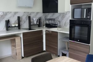 Продам квартиру 2-х комнатную с общей площадью 59.9м2, 7/10 эт., на улице Тепличная ул, г. Раздольное, Краснодарский край, Россия, агентство Интернет-партнер