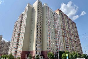 Продам квартиру 2-х комнатную с общей площадью 56.3м2, 4/18 эт., на улице Дмитриева, г. Балашиха, Московская обл., Россия, агентство ИП Рудешко И.А.