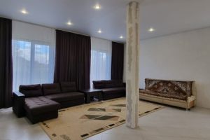 Продам дом 5-ти комнатный с общей площадью 172м2, на улице Одесская ул, Володарский район, г. Брянск, Брянская обл., Россия, агентство Интернет-партнер Продам дом 5-ти комнатный с общей площадью 172м2, на улице Одесская ул, Володарский район, г. Брянск, Брянская обл., Россия, агентство Интернет-партнер