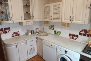 Продам квартиру 2-х комнатную с общей площадью 52.5м2, 9/10 эт., на улице Южная ул, Южный район, г. Новороссийск, Краснодарский край, Россия, агентство Интернет-партнер