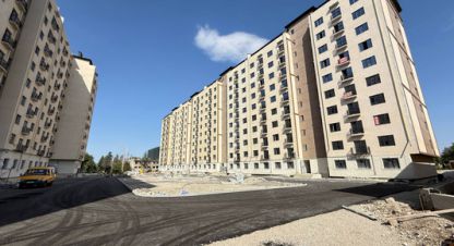 Продам квартиру 2-х комнатную с общей площадью 80м2, 1/11 эт., на улице Кабардинская, г. Нальчик, Кабардино-Балкария респ., Россия, агентство Интернет-партнер. Фотография №1