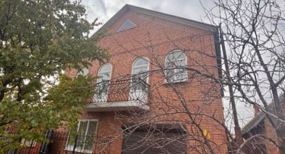 Продам дом 5-ти комнатный с общей площадью 172м2, на улице Пок комаровка, г. Пок комаровка, Ростовская обл., Россия, агентство агентство недвижимости Мир Жилья . Фотография №1