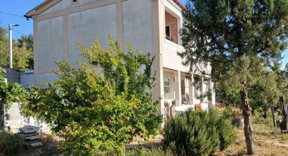 Купить дом 5-ти комнатную, 144.7 кв. м. Фотография №1 Продам дом 5-ти комнатный с общей площадью 144.7м2, Нахимовский район, г. Севастополь, Крым авт. респ., Россия, агентство Херсонес Недвижимость. Фотография №1