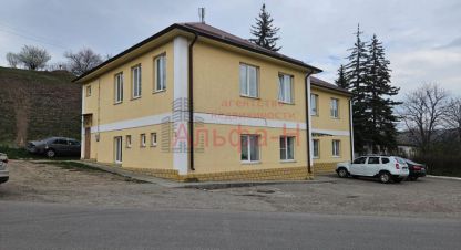 Продам офисное помещение с общей площадью 330.3м2, на улице Ессентукская, г. Пок подкумок, Ставропольский край, Россия, агентство Альфа-Н. Фотография №1