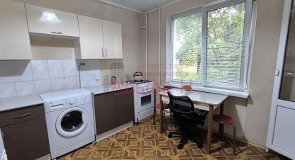 Продам квартиру 1 комнатную с общей площадью 38м2, 1/5 эт., на улице Ермолова, г. Пятигорск, Ставропольский край, Россия, агентство Альфа-Н. Фотография №1