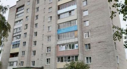 Продам квартиру 2-х комнатную с общей площадью 50м2, 3/9 эт., на улице Латышская, г. Наро-Фоминск, Московская обл., Россия, агентство ООО ИНВЕСТ-НЕДВИЖИМОСТЬ. Фотография №1