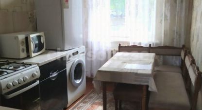 Купить квартиру 1 комнатную, 40 кв. м. Фотография №1 Продам квартиру 1 комнатную с общей площадью 40м2, 2/2 эт., на улице Ленина, Ленинский район, г. Севастополь, Крым авт. респ., Россия, агентство Херсонес Недвижимость. Фотография №1