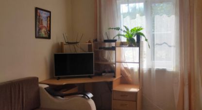 Купить дом 2-х комнатную, 70 кв. м., Россия, г. Куток. Фотография №9