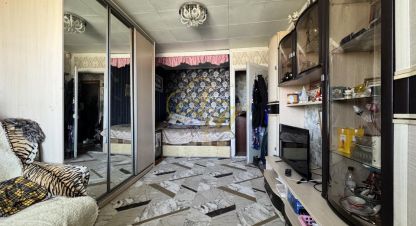 Купить квартиру 1 комнатную, 29.2 кв. м. Фотография №1 Продам квартиру 1 комнатную с общей площадью 29.2м2, 5/5 эт., на улице Первомайский проезд, г. Высоковск, Московская обл., Россия, агентство АН Новосел. Фотография №1