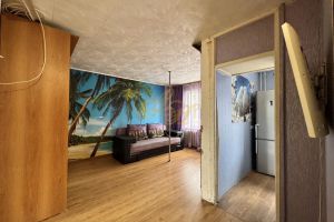 Продам квартиру 2-х комнатную с общей площадью 41.7м2, 2/5 эт., на улице Королёва, г. Посёлок нарынка, Московская обл., Россия, агентство АН Новосел