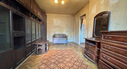 Продам квартиру 1 комнатную с общей площадью 27.6м2, 3/5 эт., на улице Королёва, г. Посёлок нарынка, Московская обл., Россия, агентство АН Новосел. Фотография №1