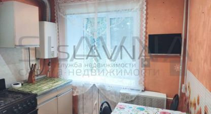 Продам квартиру 1 комнатную с общей площадью 30.5м2, 2/2 эт., на улице Мира пр-кт, Центральный район, г. Кострома, Костромская обл., Россия, агентство Служба недвижимости СЛАВНА. Фотография №1