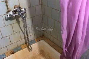 Продам комнату с общей площадью 11.5м2, 2/5 эт., на улице Юбилейная, Центральный район, г. Кострома, Костромская обл., Россия, агентство Служба недвижимости СЛАВНА