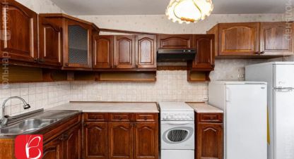 Купить квартиру 3-х комнатную, 77.8 кв. м. Фотография №1 Продам квартиру 3-х комнатную с общей площадью 77.8м2, 7/10 эт., на улице Шаранговича ул, Фрунзенский район, г. Минск, Минск, Беларусь, агентство Мольнар. Фотография №1