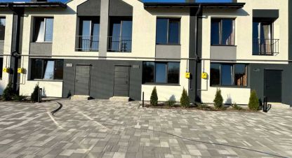 Продам дом 3-х комнатный с общей площадью 71м2, на улице Святопетровського, г. Гатное , Киевская обл., Украина, агентство Aspo.biz. Фотография №1