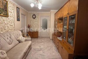 Продам квартиру 2-х комнатную с общей площадью 44.4м2, 4/5 эт., на улице Серафимовича, Нахимовский район, г. Севастополь, Крым авт. респ., Россия, агентство Херсонес Недвижимость