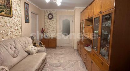 Продам квартиру 2-х комнатную с общей площадью 44.4м2, 4/5 эт., на улице Серафимовича, Нахимовский район, г. Севастополь, Крым авт. респ., Россия, агентство Херсонес Недвижимость. Фотография №1