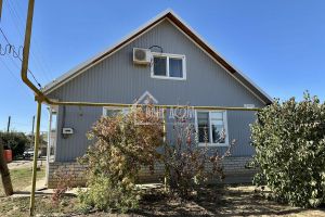 Продам дом 100-ти комнатный с общей площадью 116.1м2, на улице Лычкина, г. Ахтубинск, Астраханская обл., Россия, агентство Ваш Дом Продам дом 100-ти комнатный с общей площадью 116.1м2, на улице Лычкина, г. Ахтубинск, Астраханская обл., Россия, агентство Ваш Дом