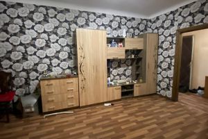 Продам квартиру 2-х комнатную с общей площадью 48.6м2, 1/2 эт., на улице Спортивный пер, Краснослободск район, г. Краснослободск, Волгоградская обл., Россия, агентство Живем Дома