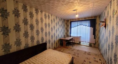 Продам квартиру 2-х комнатную с общей площадью 47м2, 3/5 эт., на улице Молодежная квартал 4 ул, Квартал 4 район, г. Ерзовка рп, Волгоградская обл., Россия, агентство Живем Дома. Фотография №1